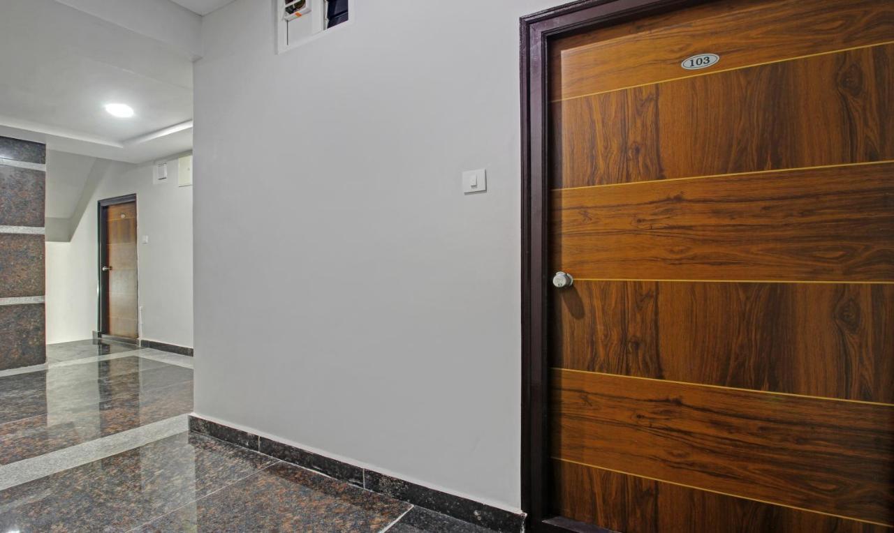 Itsy Hotels Sunrise Grand, Hitech City Hyderabad Exterior foto