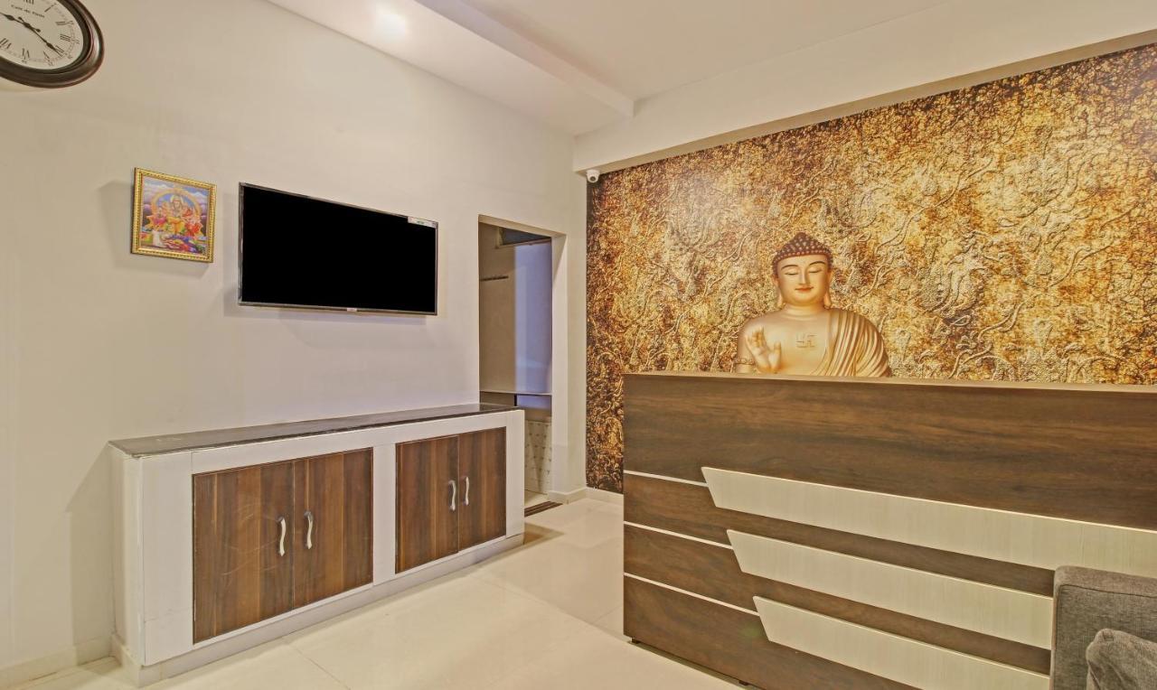 Itsy Hotels Sunrise Grand, Hitech City Hyderabad Exterior foto