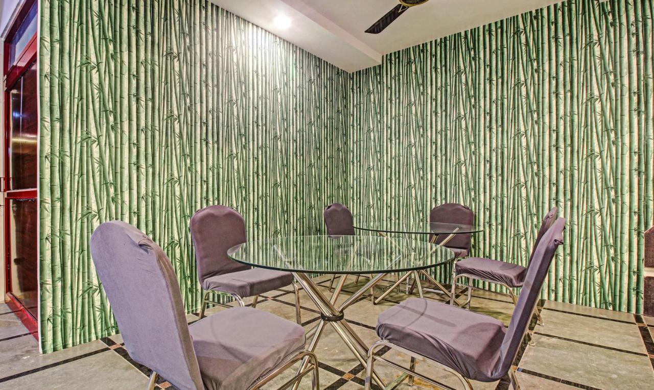 Itsy Hotels Sunrise Grand, Hitech City Hyderabad Exterior foto